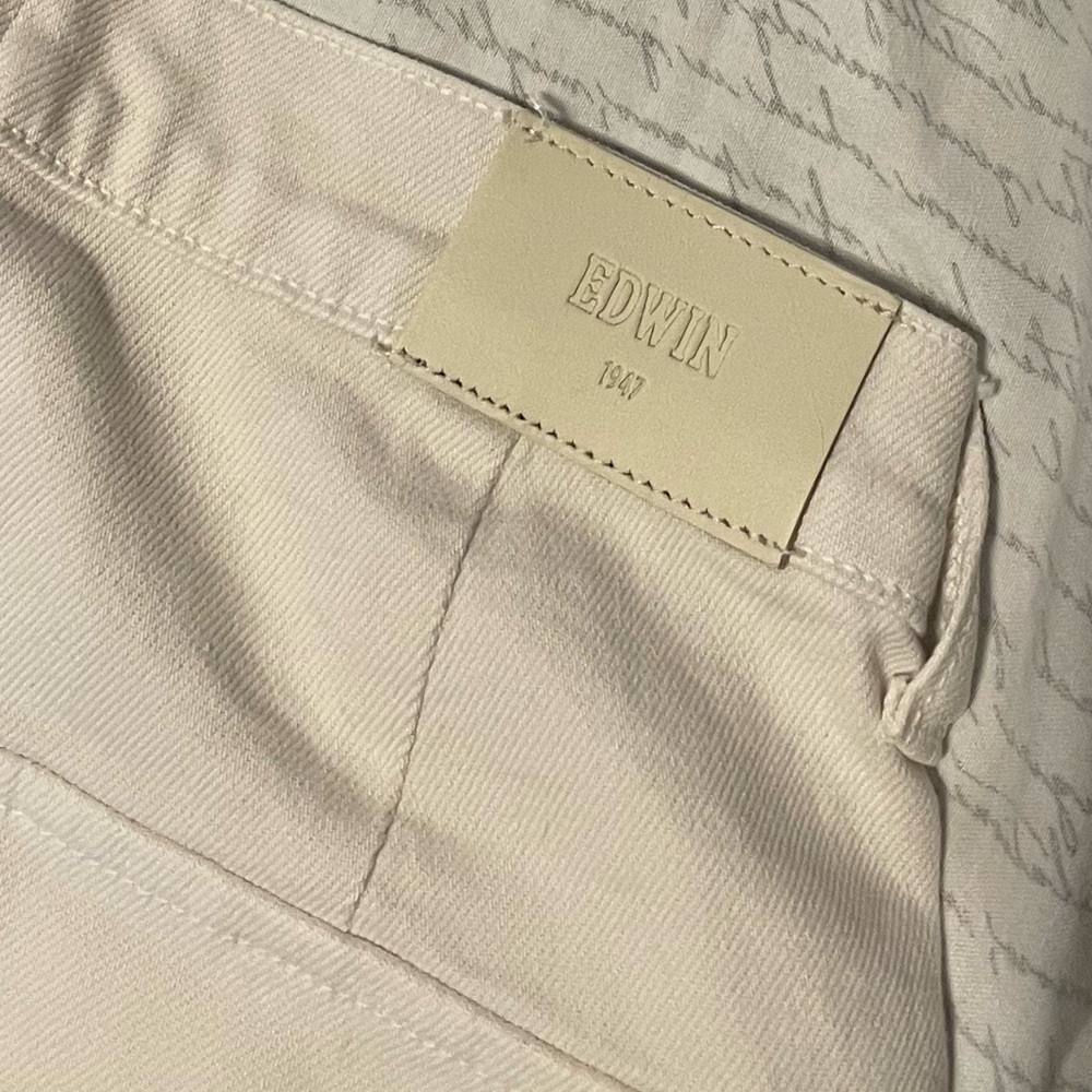 Women’s EDWIN size 25 jeans